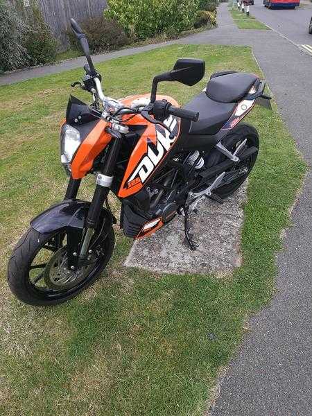 Ktm duke 125cc 2015