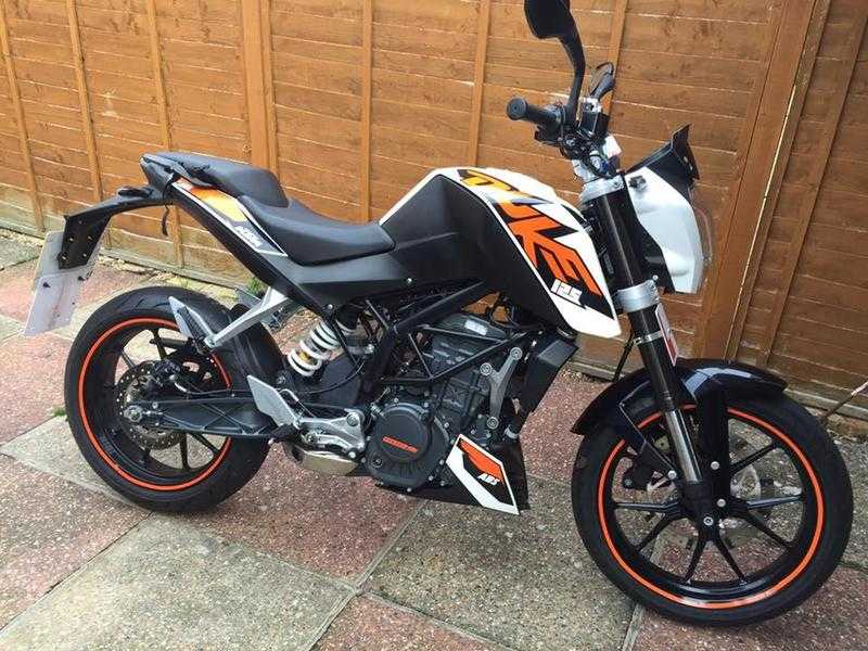 Ktm Duke 125cc learner legal motorbike