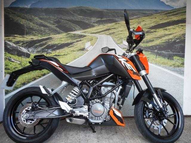 KTM Duke 2012