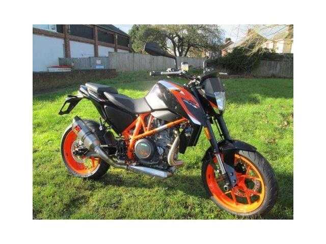 KTM Duke