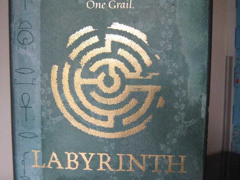 LABYRINTH by KATE MOSSE