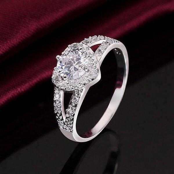 ladies  Austria Crystal Stone ring