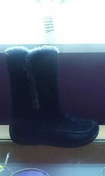 Ladies black HushPuppies boots