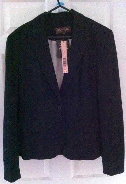 LADIES BLACK JACKET BRAND NEW