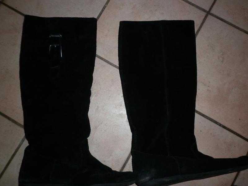 LADIES BOOTS (2- Faith, Esprit)