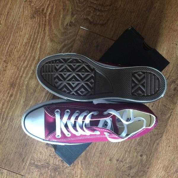 Ladies Converse