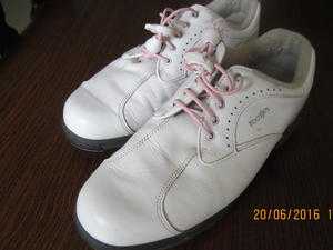 Ladies Footjoy Golf Shoes size 6
