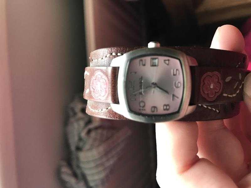 Ladies fossil watch