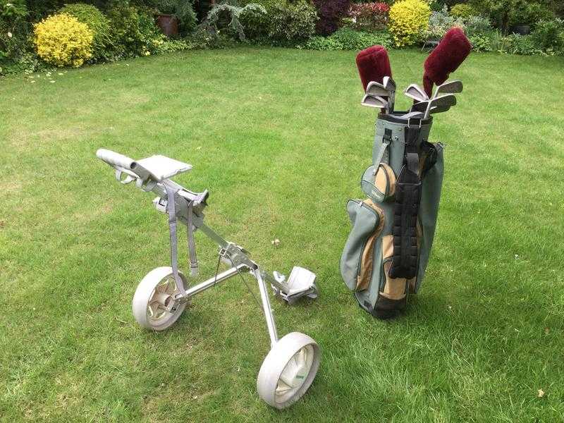 Ladies Golf Clubs, Trolley and Wilson Bag