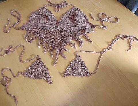 Ladies Hand crochet Beaded crop top Champayne Pink size 12-14 , with footless sandals