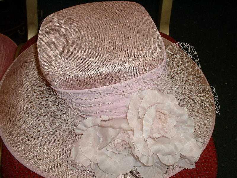 Ladies  Hat