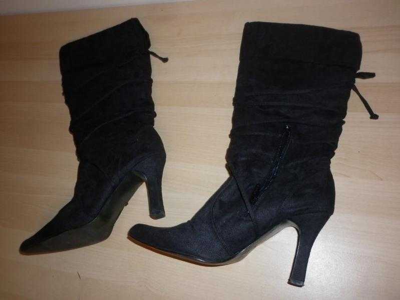 LADIES HIGH HEEL BOOTS