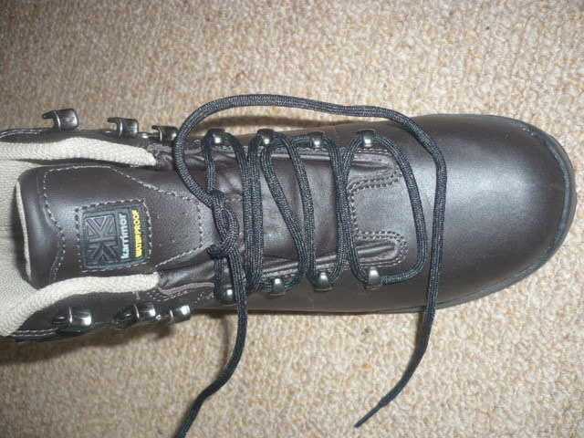 LADIES LEATHER WALKING BOOTS
