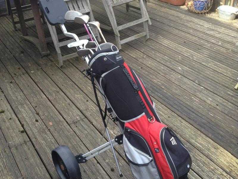 Ladies Left Handed Golf Clubs with bag and trolley