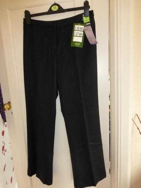 LADIES MampS ITALIAN FABRIC TROUSERS - SIZE 12 BNWT