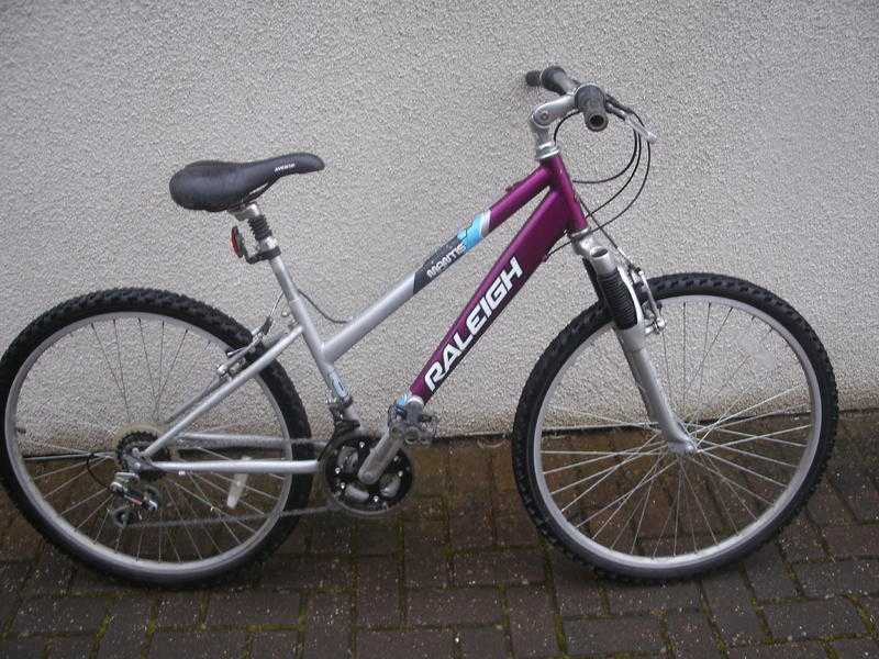 Ladies PurpleSilver Raleigh Mountain Bike