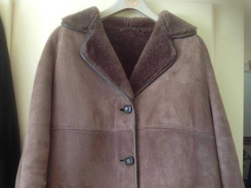 Ladies sheep skin coat