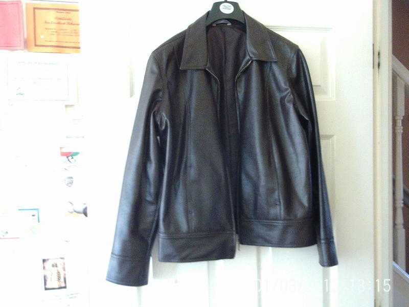 ladies short brown leather jacket