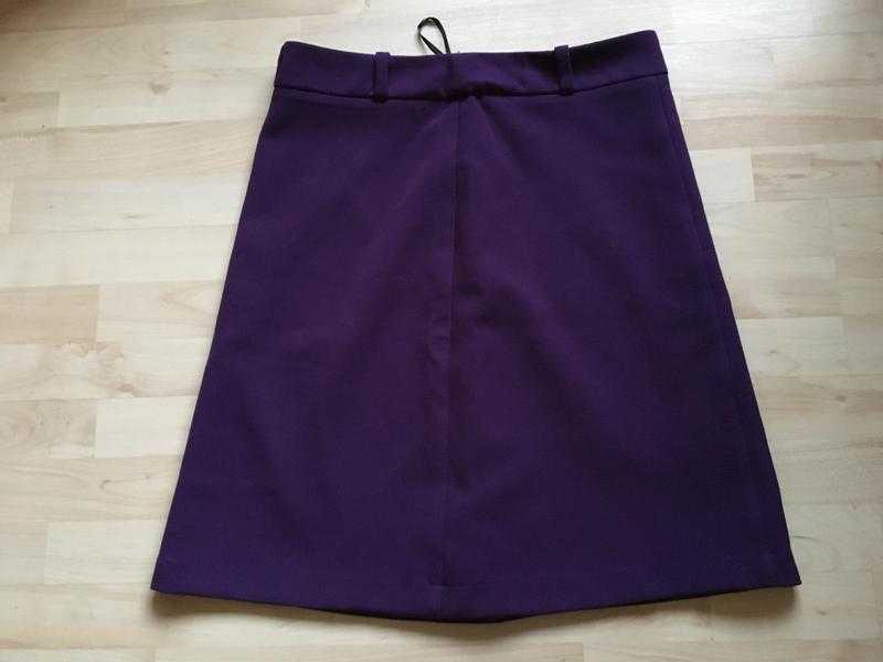 Ladies skirt