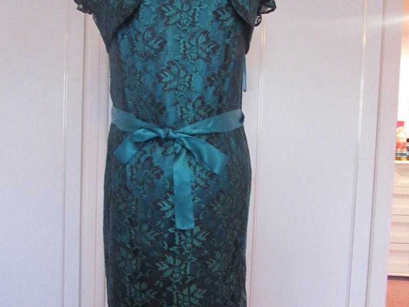 Ladies turquoise fully lined evening dress with matching bolero Size 20 BNWOT