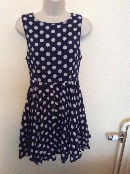 LADIES WOMENS SIZE 12 BLUE amp WHITE SPOTTED DRESS