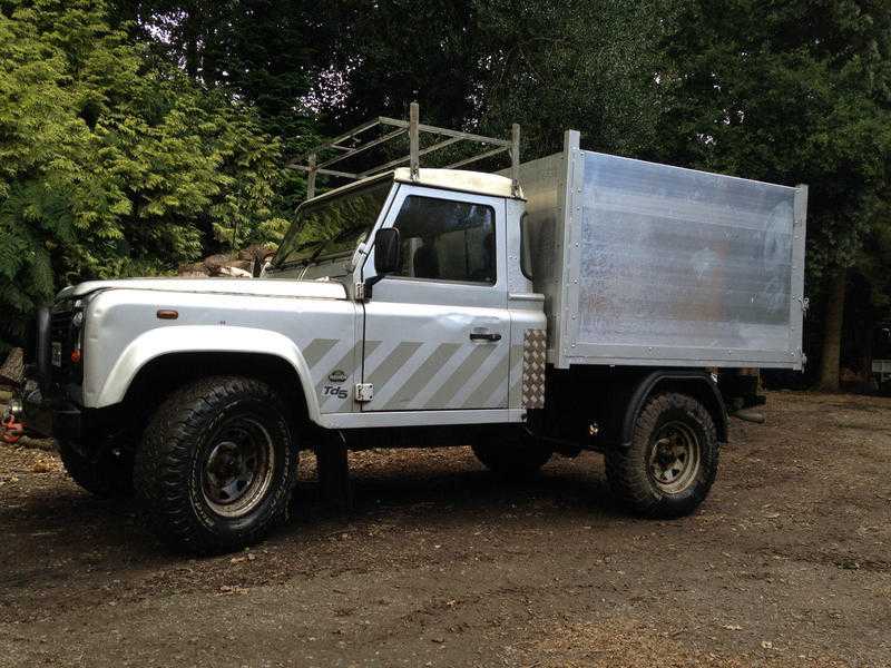 Land Rover Defender 110 2002