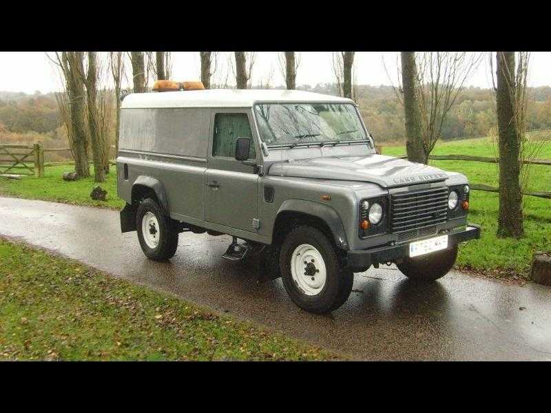 Land Rover Defender 110 2013