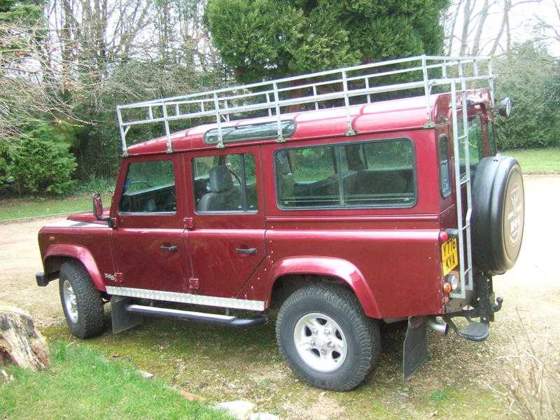 Land Rover Defender 2001