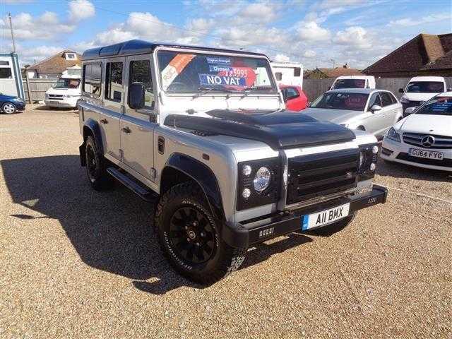 Land Rover Defender 2010