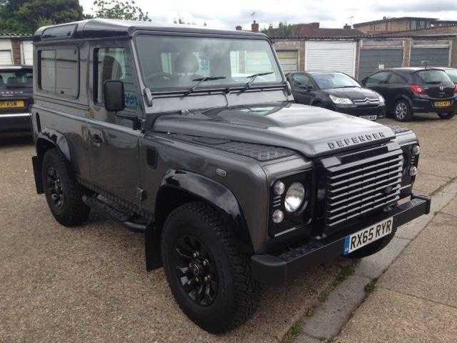 Land Rover Defender 2015