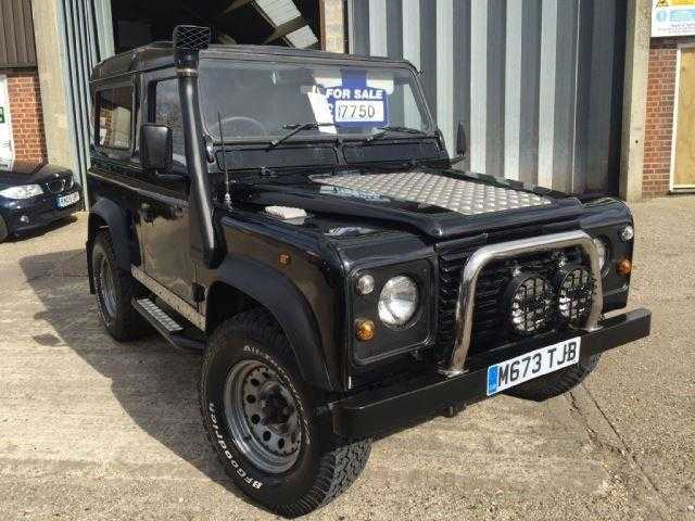 Land Rover Defender 90 1994