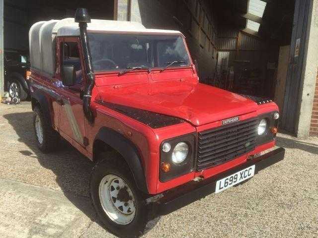 Land Rover Defender 90 1994