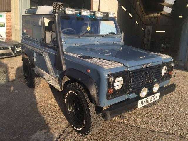 Land Rover Defender 90 1995