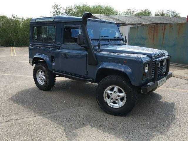 Land Rover Defender 90 1996