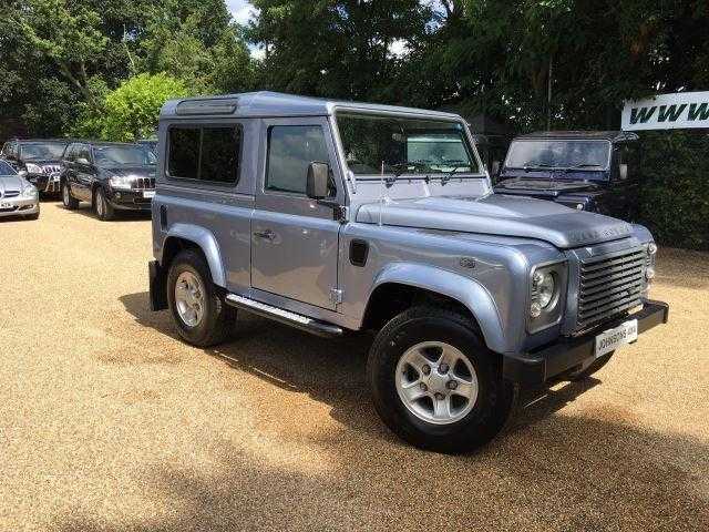 Land Rover Defender 90 2010