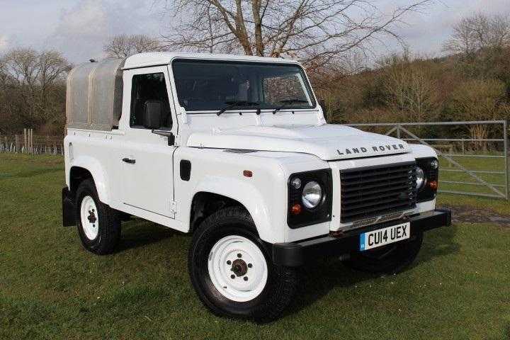 Land Rover Defender 90 2014