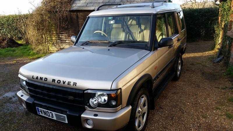 Land Rover Discovery TD5 auto (200303)