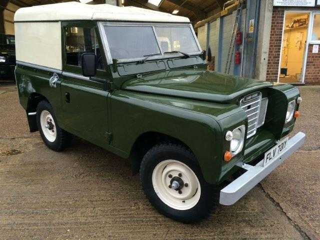 Land Rover Series 111 1983