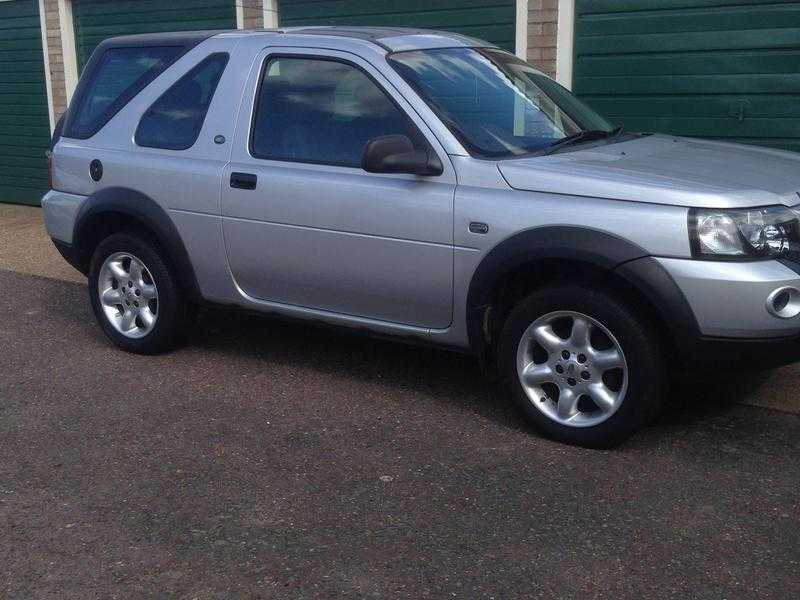 LandRover Freelander 03905 Long MOT