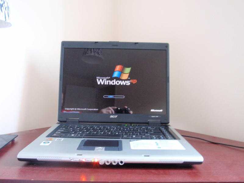 LAPTOP ACER ASPIRE with ATI RADEON