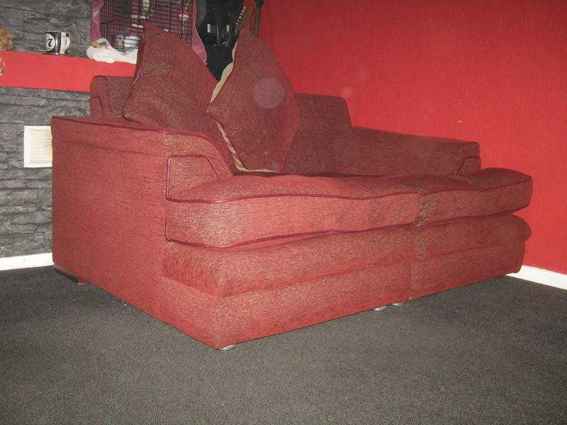 Large 2 amp 3 Seater Sofa - Terracotta - SpookyHaunted