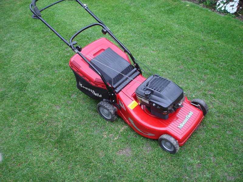 Large 21quot Self-propelled Aluminium (no rust) LAWN MOWER