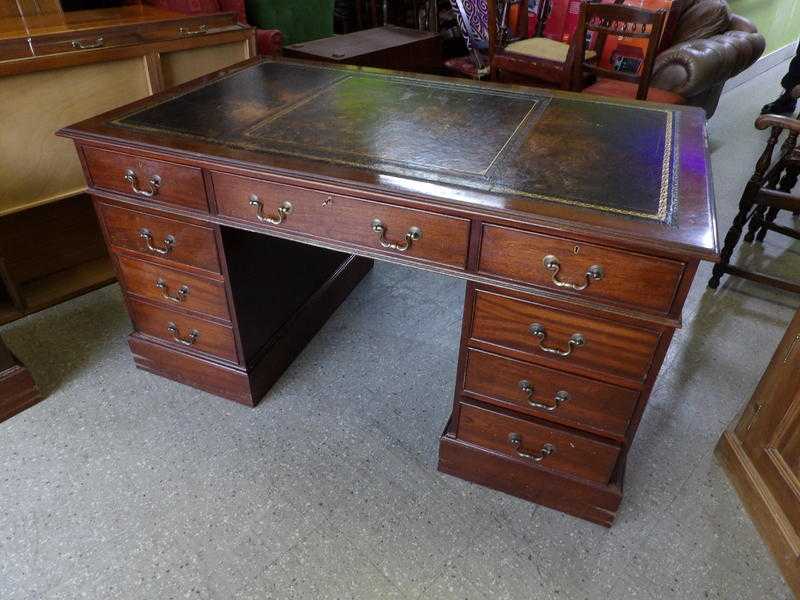 Large Antique Style Executive Office Desk With 6 Drawers amp Leather Inlay-Local Delivery Now ONLY 19