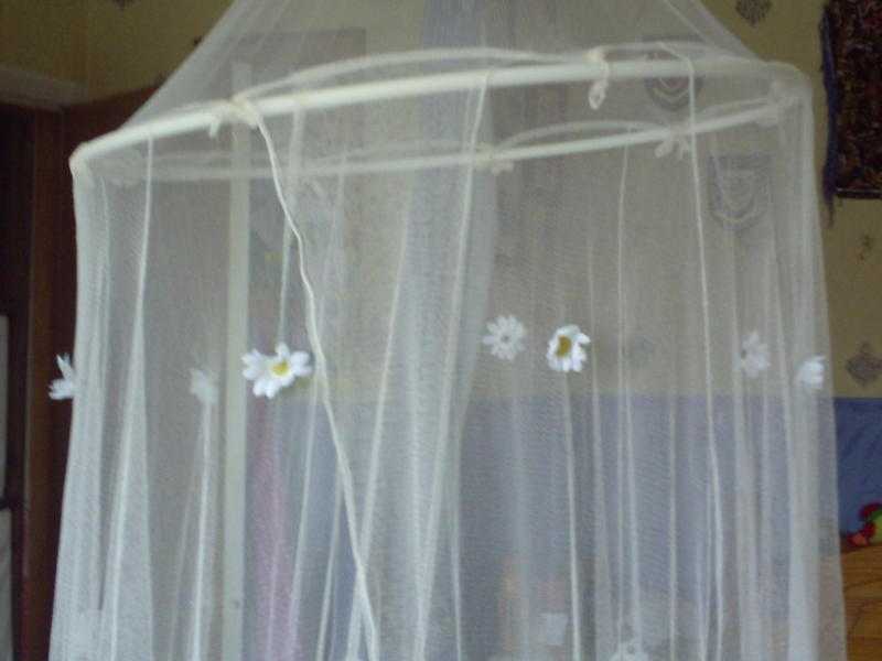 LARGE BED CANOPY