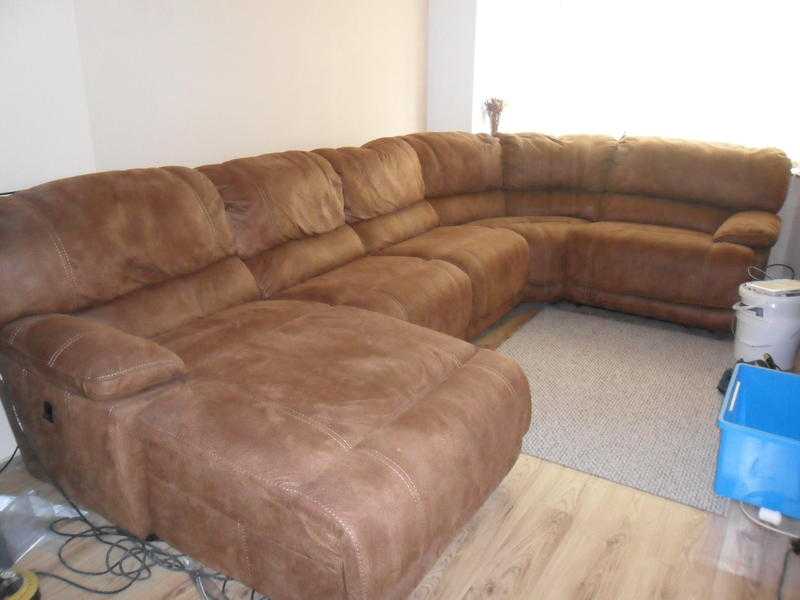 LARGE BROWN SUEDE DFS CORNER SOFA