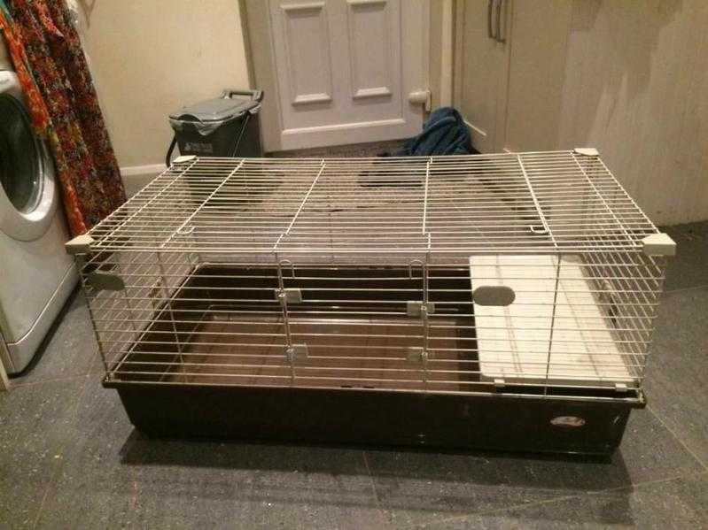 LARGE CAGE FOR SALE-SUITABLE FOR HAMSTER -MICE-gerbils ETC