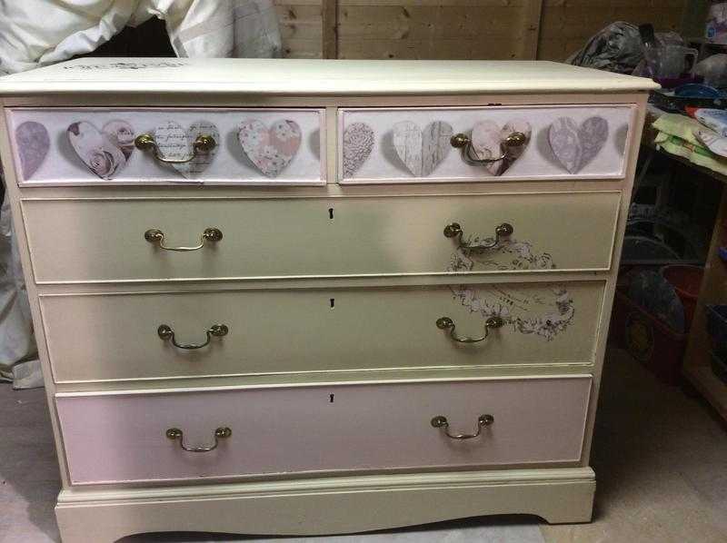Large chest drawers shabby chic