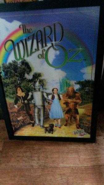 Large collectable oz picture most eye catching good condition