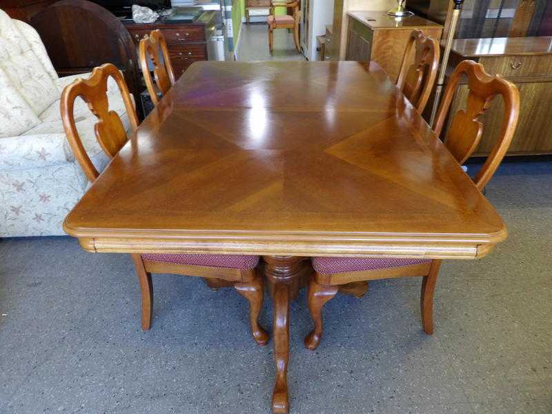 Large dining table with 4 chairs - Local Delivery 19