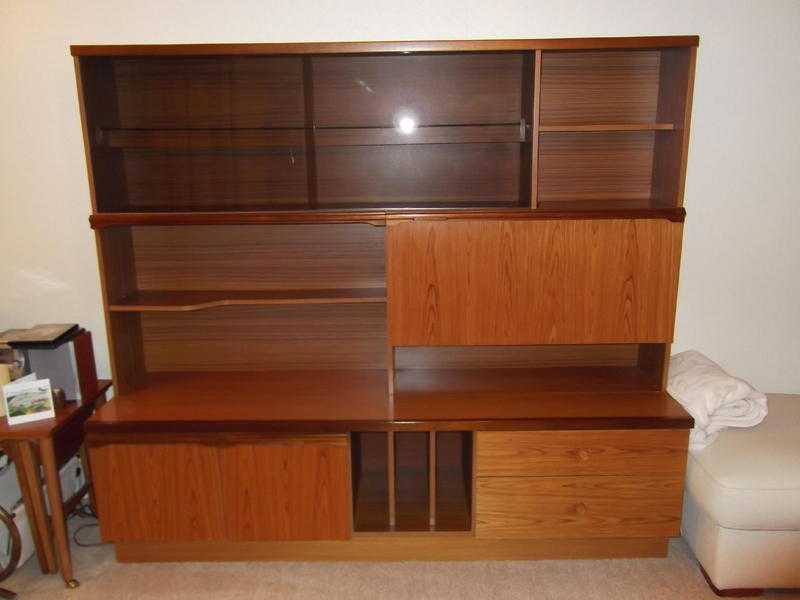 Large Display Unit for Living room